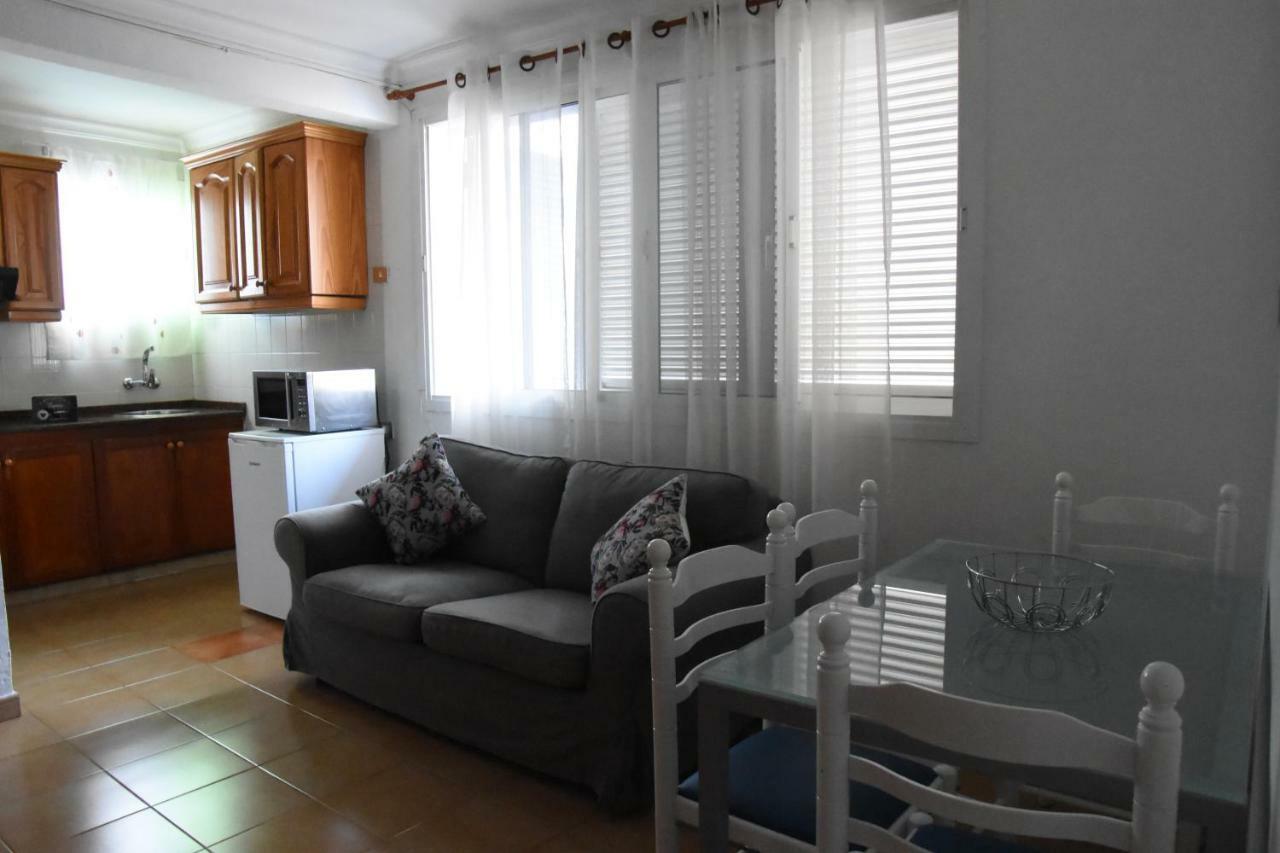 Apartamento Enzo プエルト・デ・モガン エクステリア 写真