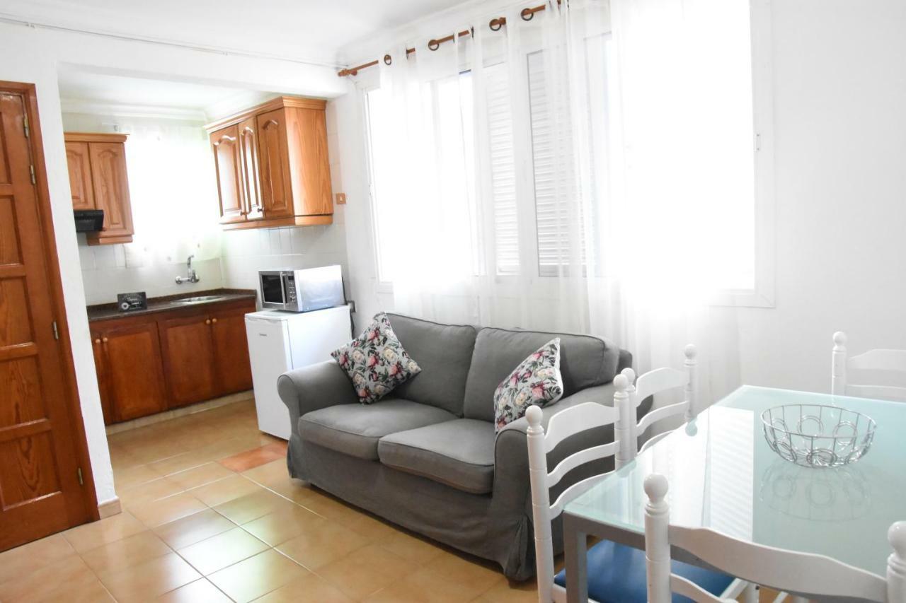 Apartamento Enzo プエルト・デ・モガン エクステリア 写真