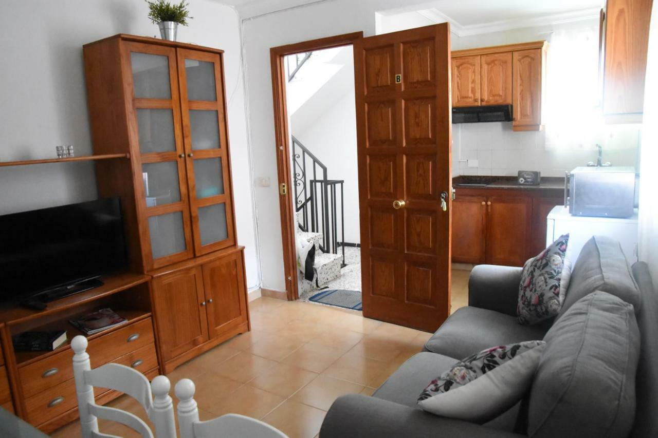 Apartamento Enzo プエルト・デ・モガン エクステリア 写真